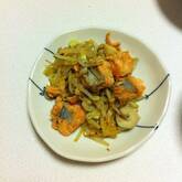 鮭とキノコのマヨしょうゆ炒め