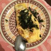 ニンニクがアクセント！納豆チーズオムレツ