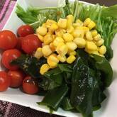 ワカメとプチトマトの和風サラダ