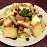 キャベツと厚揚げの炒め物