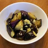 揚げナスのショウガ和え