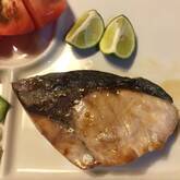 グリルでふっくら！ブリの塩焼き