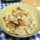 炒めヒジキの炊き込みご飯