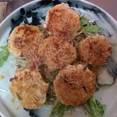 家庭的なハンバーグ 鶏のつくねをジューシーに