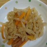 切干し大根と平天の煮物