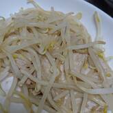 豚肉とモヤシのレンジ蒸し