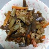 たたきゴボウの甘辛炒め煮