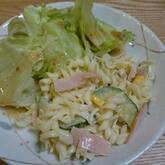 カレー風味のマカロニサラダ