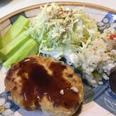 キノコ入りハンバーグ