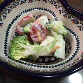 ブロッコリーとリンゴのサラダ