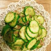 キュウリのおかかじょうゆ