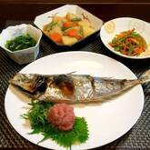 アジの塩焼き梅おろし添え