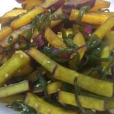 甘辛味でやみつきピーマンとサツマイモのきんぴら