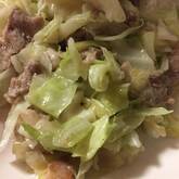 豚バラ肉と春キャベツの塩蒸し