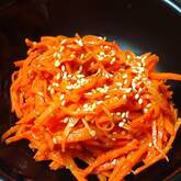 ニンジンのゴマ和え