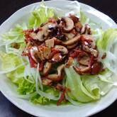 料理がおしゃれに！マッシュルームのシーザーサラダ