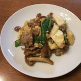 キノコと豆腐のチャンプルー