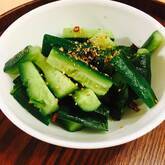 やみつき！無限きゅうりの中華風炒め byTomozouさん