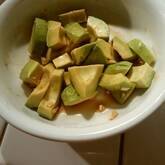 ピリ辛アボカド