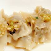 豚キムチマンドゥ（韓国式水餃子）