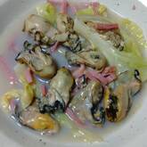 カキとキャベツの酒蒸し