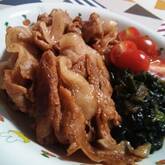 豚肉のショウガ焼き