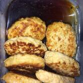 家庭的なハンバーグ 鶏のつくねをジューシーに