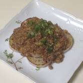 大根ステーキの肉みそがけ