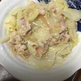 キャベツとベーコンのクリーム煮