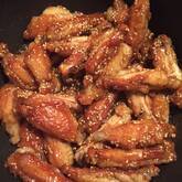 あとひくおいしさ！手羽中の甘辛煮