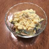 簡単で彩りきれい！スナップエンドウと卵のサラダ