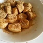 バナナの黒ゴマきな粉和え