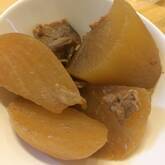 大根と豚肉のみそ煮込み