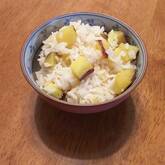 モチモチ食感！サツマイモご飯