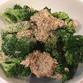 ブロッコリーのゴママヨ