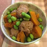 カボチャと肉団子の煮物