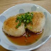 キノコあんかけ焼きおにぎり