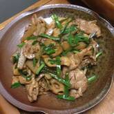 豚肉レンコンの甜麺醤炒め