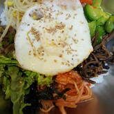 ボリューム満点！ホットプレートで彩りビビンバ by 西川 綾さん