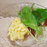 ひと手間でなめらか！卵だけサラダ