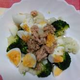 ブロッコリーとカリフラワーのサラダ