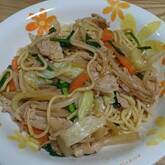 オイスターソースのニラ焼きそば