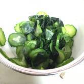 ジャコ入りワカメの酢の物