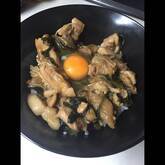 鶏肉のすき焼き丼