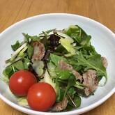 牛ステーキ肉のグリルサラダ～レモン風味～