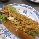 焼きそばサンド