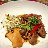 牛肉のレタス巻き