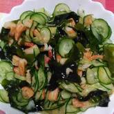 カニとワカメの酢の物