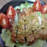 揚げ鶏のたっぷりネギダレがけ（油淋鶏風）