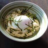 麦トロご飯・温卵のっけ
